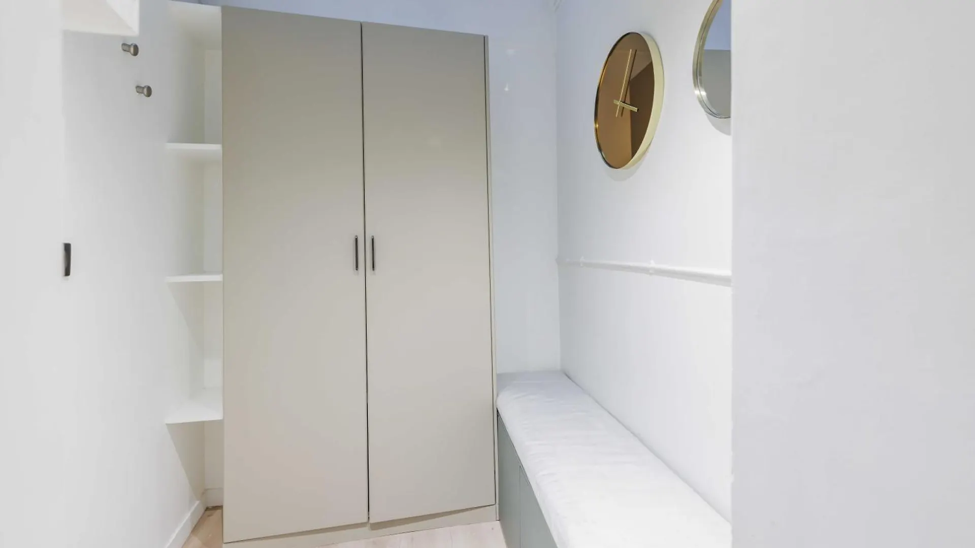 Charming Duplex - 2Br - 6P - Saint Germain Appartement Parijs 0*,  Frankrijk